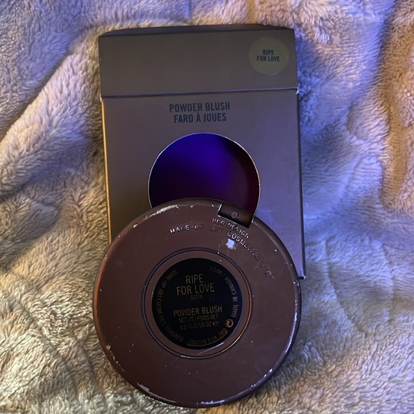 MAC x Temperature Rising: Powder Blush: Ripe for Love: Limited Edition & New! - Picture 2 of 4